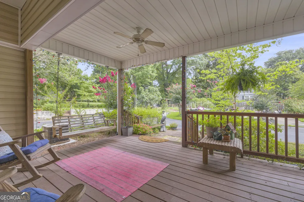 104 Veazey ST Union Point, GA 30669