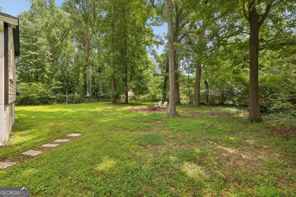 6385 Lobelia RD SW Mableton, GA 30126