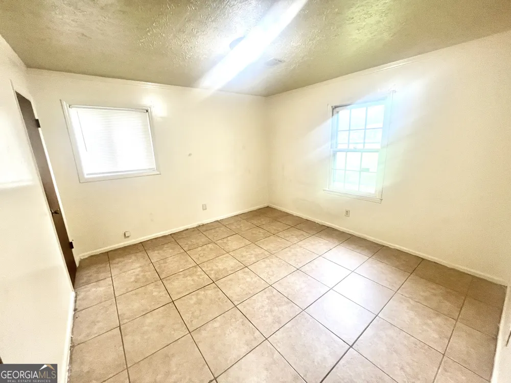 291 Terry CT Riverdale, GA 30274