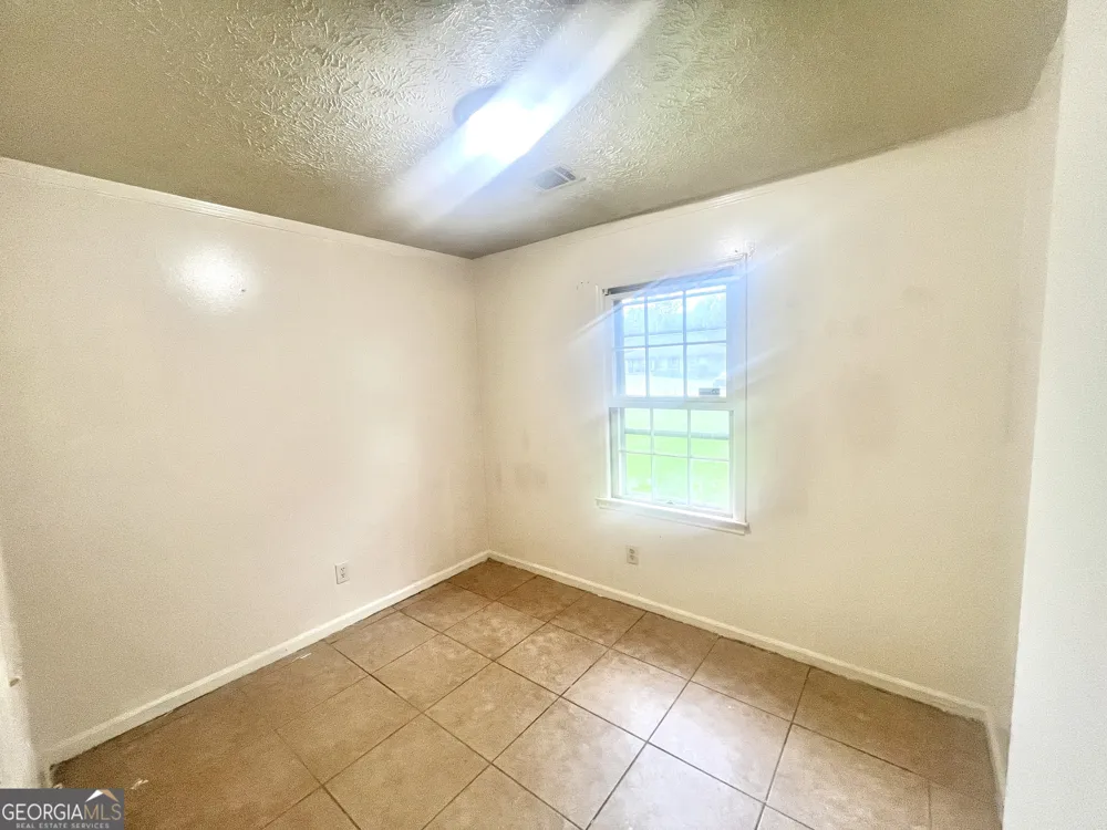 291 Terry CT Riverdale, GA 30274