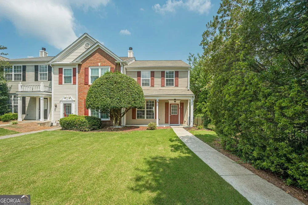 1717 NW Stanwood DR NW Kennesaw, GA 30152