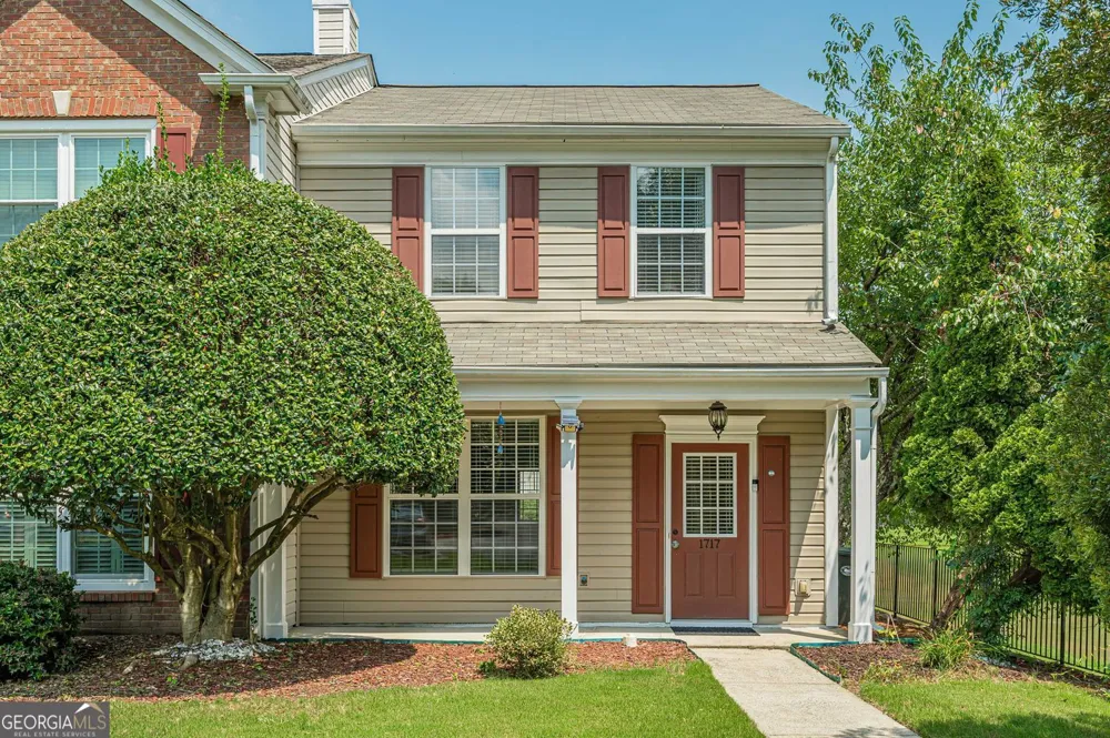 1717 NW Stanwood DR NW Kennesaw, GA 30152