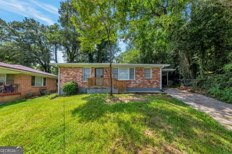 118 Victor CIR NW
