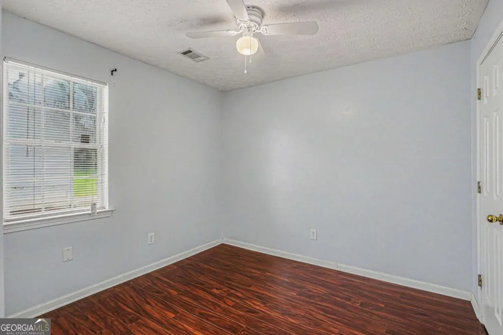 1712 Graystone DR Hampton, GA 30228