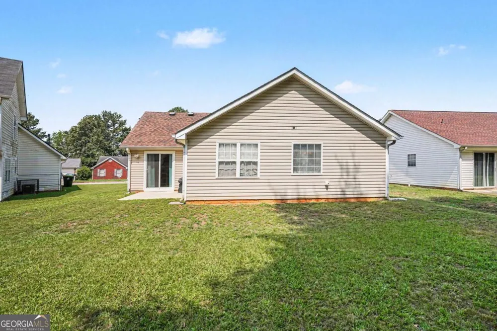1712 Graystone DR Hampton, GA 30228