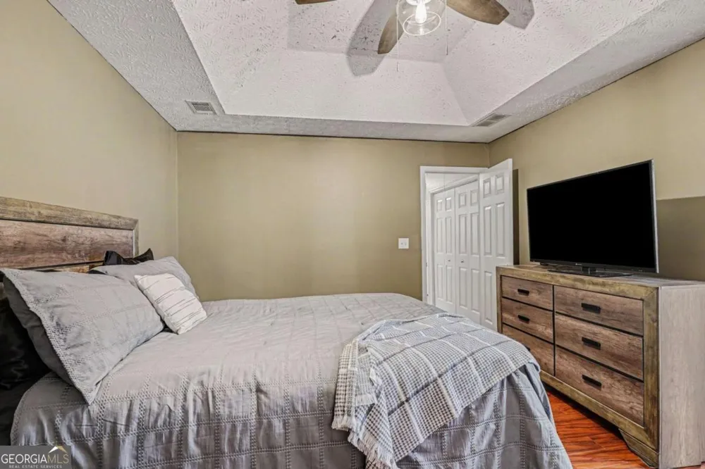 1712 Graystone DR Hampton, GA 30228
