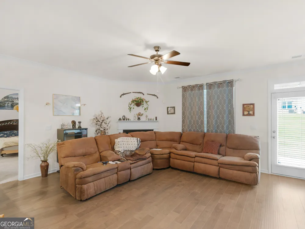 912 Dexter DR Stockbridge, GA 30281