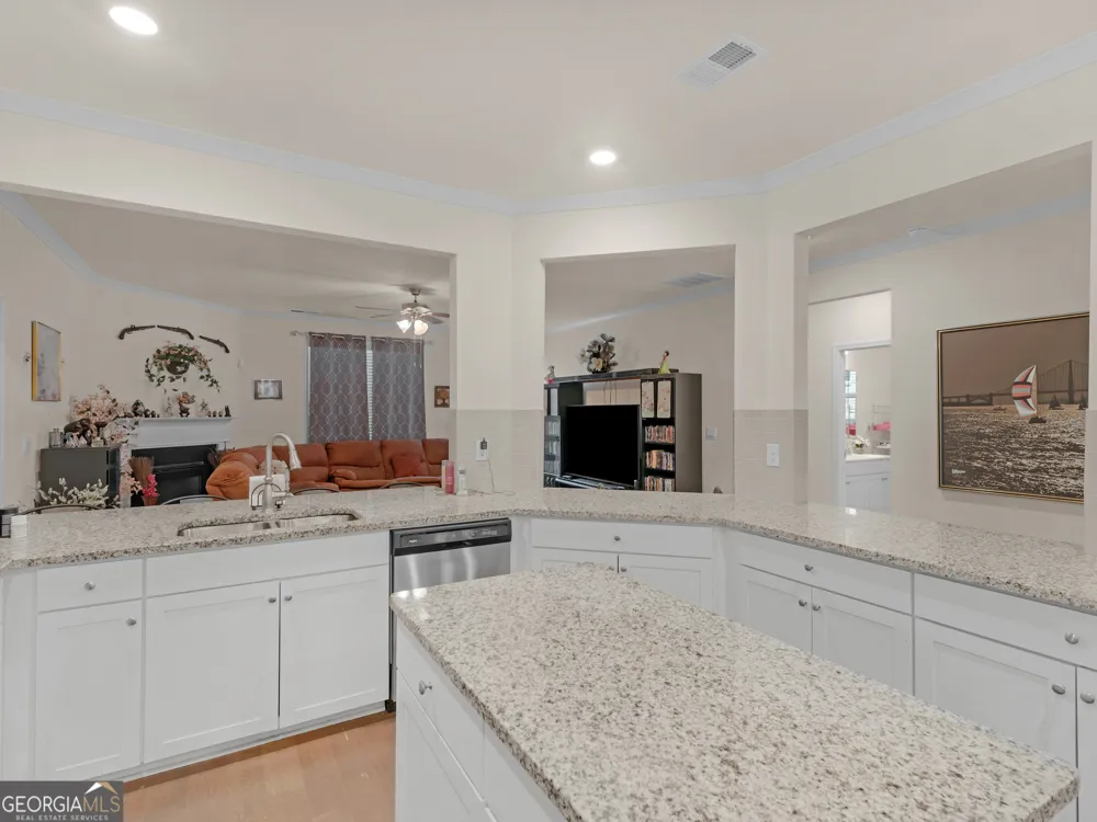 912 Dexter DR Stockbridge, GA 30281