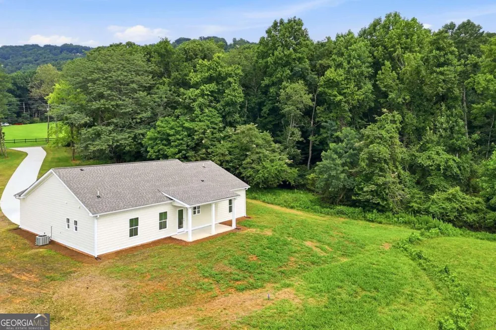 35 Quail Walk Jasper, GA 30143