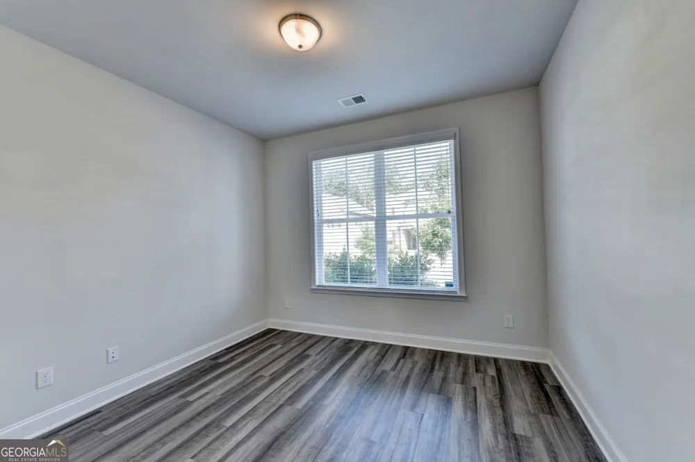 3335 Fall Branch LN Buford, GA 30519