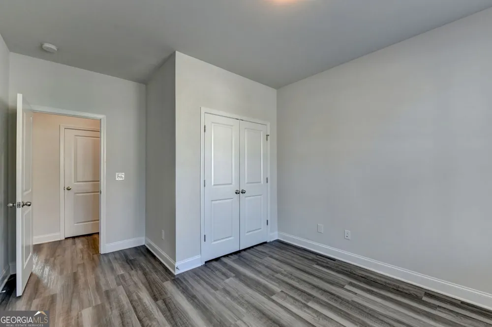 3335 Fall Branch LN Buford, GA 30519