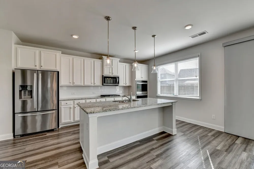 3335 Fall Branch LN Buford, GA 30519