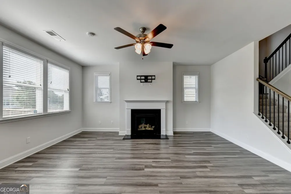 3335 Fall Branch LN Buford, GA 30519