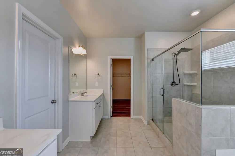 3335 Fall Branch LN Buford, GA 30519