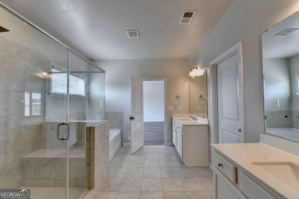 3335 Fall Branch LN Buford, GA 30519