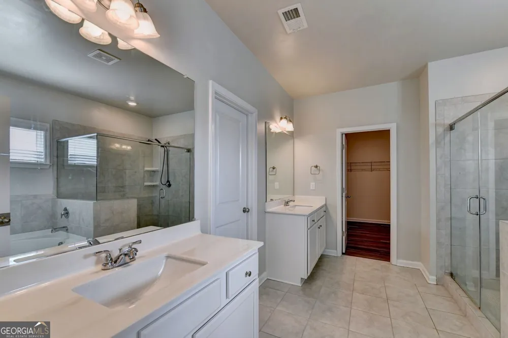 3335 Fall Branch LN Buford, GA 30519