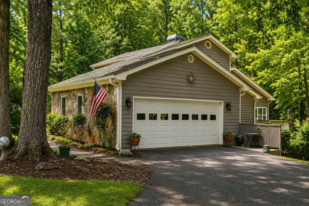 3491 Gleneagles CT Snellville, GA 30039