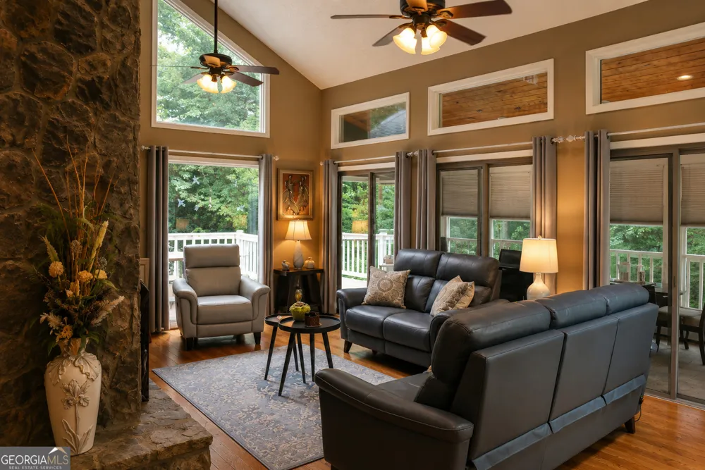 3491 Gleneagles CT Snellville, GA 30039