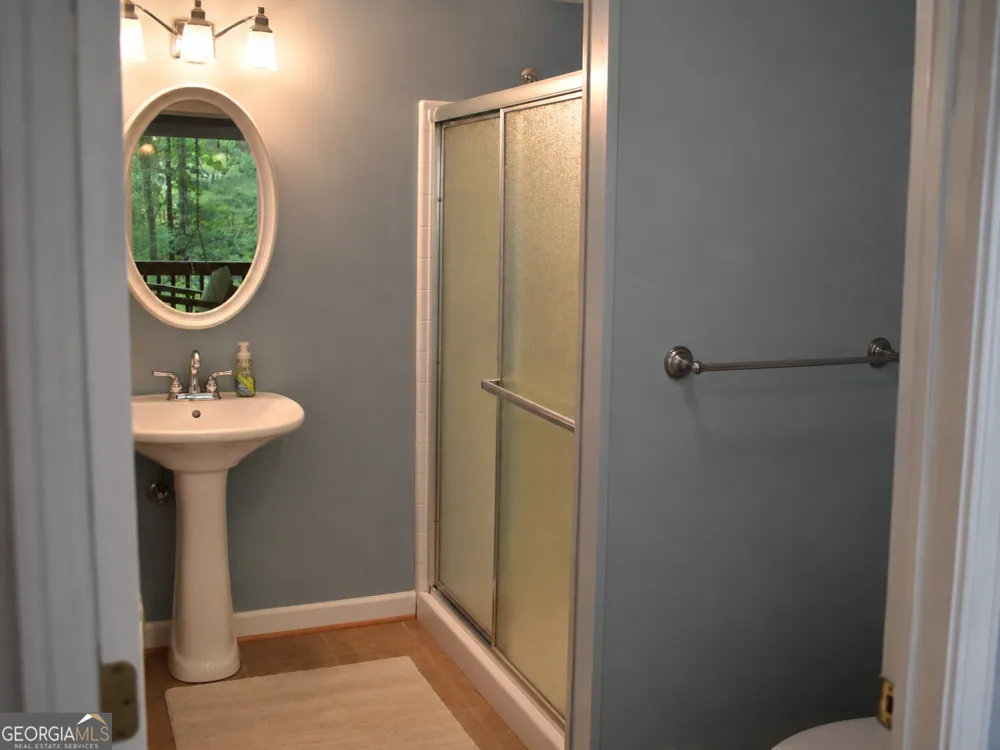 3491 Gleneagles CT Snellville, GA 30039