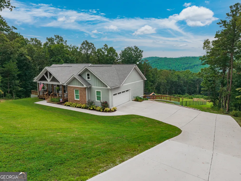 251 Birchwood CT Waleska, GA 30183