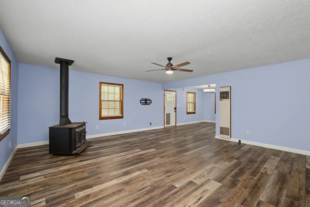 241 Busbin RD Fayetteville, GA 30215