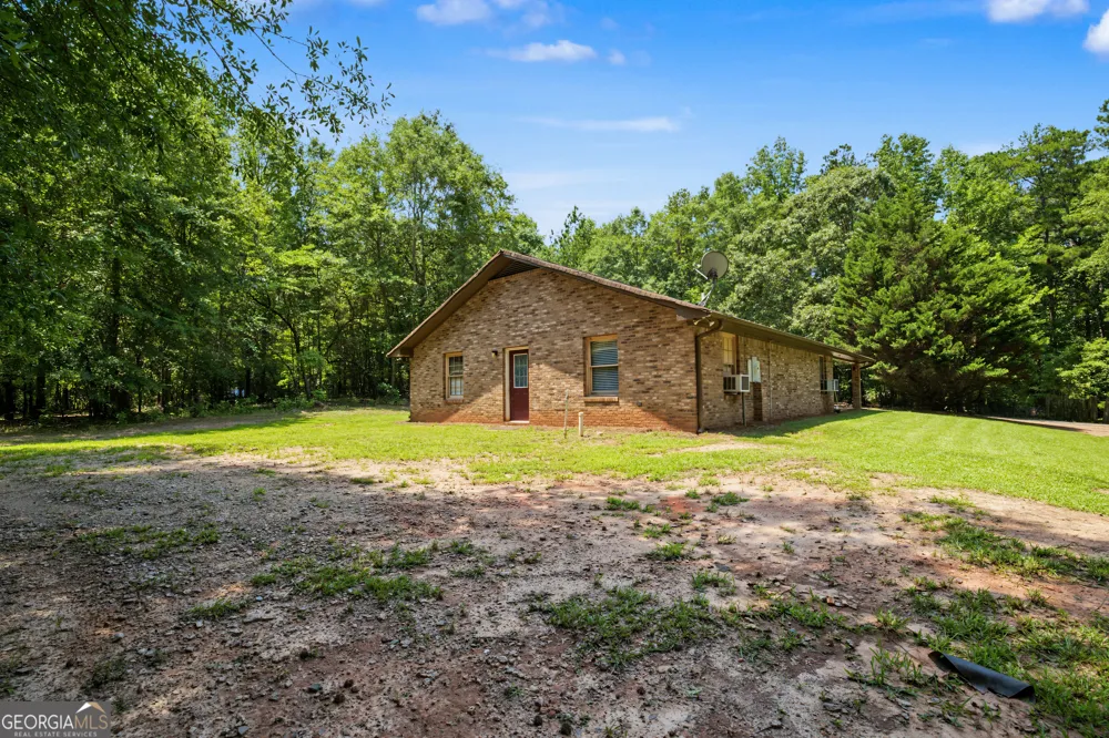241 Busbin RD Fayetteville, GA 30215