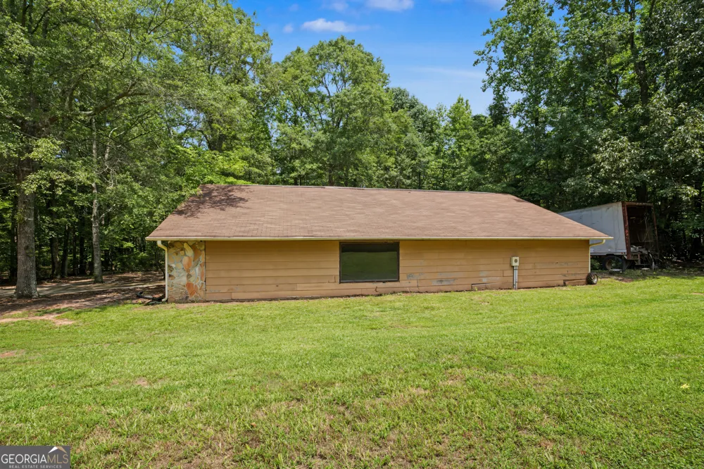 241 Busbin RD Fayetteville, GA 30215