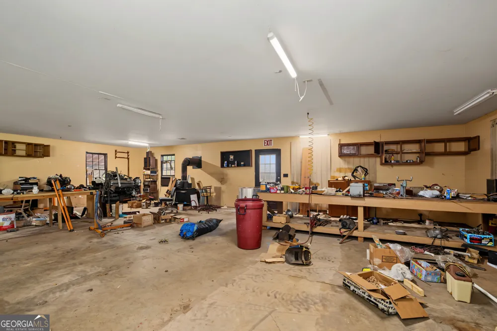 241 Busbin RD Fayetteville, GA 30215