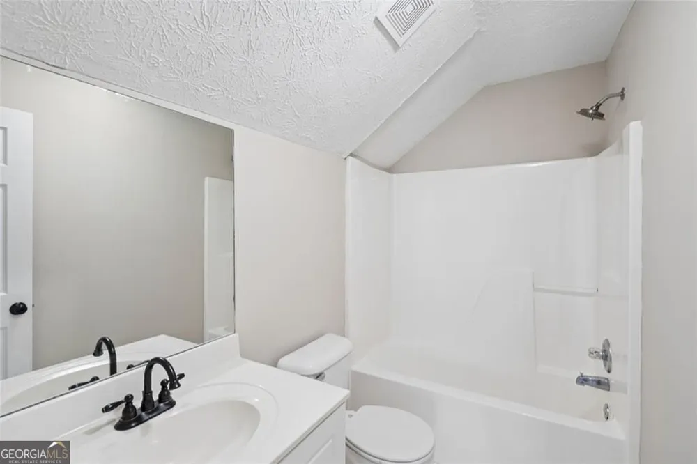 1192 Apalachee Run TRL Dacula, GA 30019