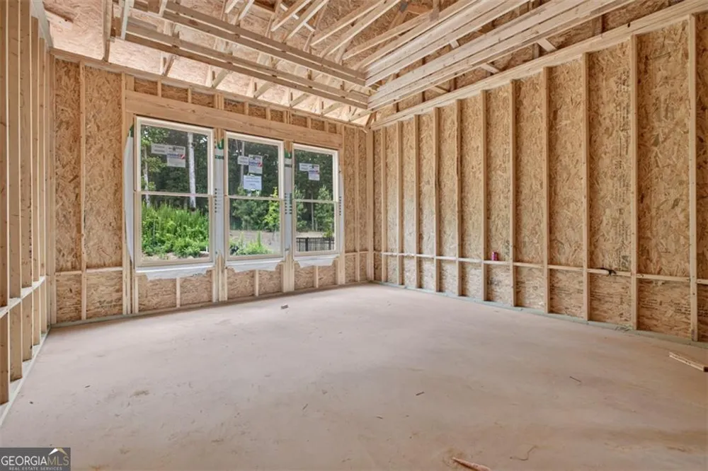 409 Lake Vista DR Statham, GA 30666