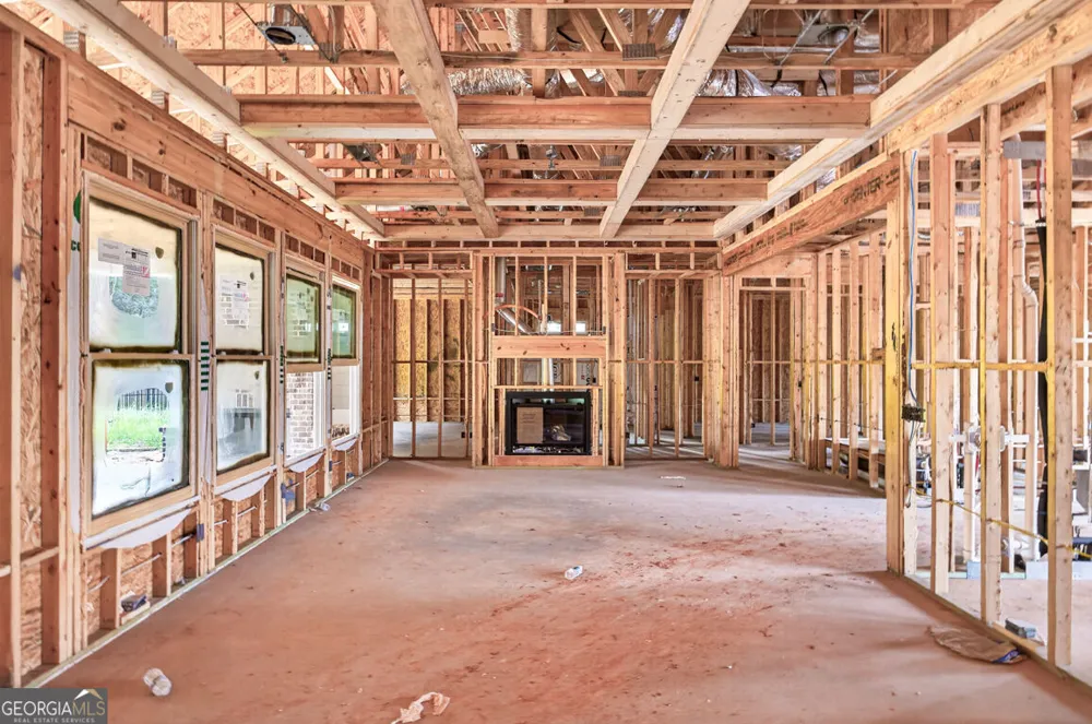 409 Lake Vista DR Statham, GA 30666