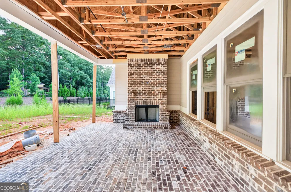 409 Lake Vista DR Statham, GA 30666