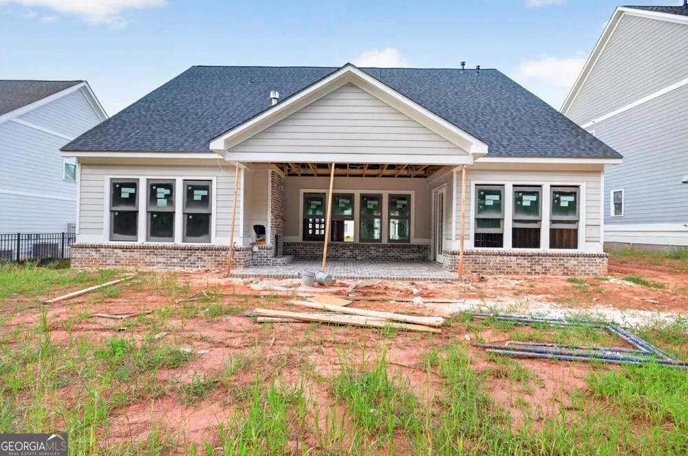 409 Lake Vista DR Statham, GA 30666