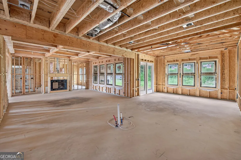 409 Lake Vista DR Statham, GA 30666