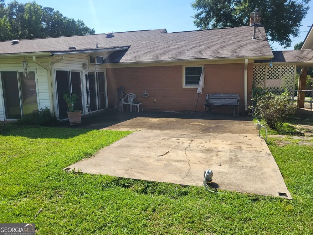 1210 25th ST Valley, AL 36854