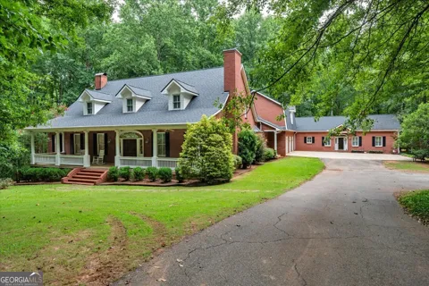 222 Newton DR