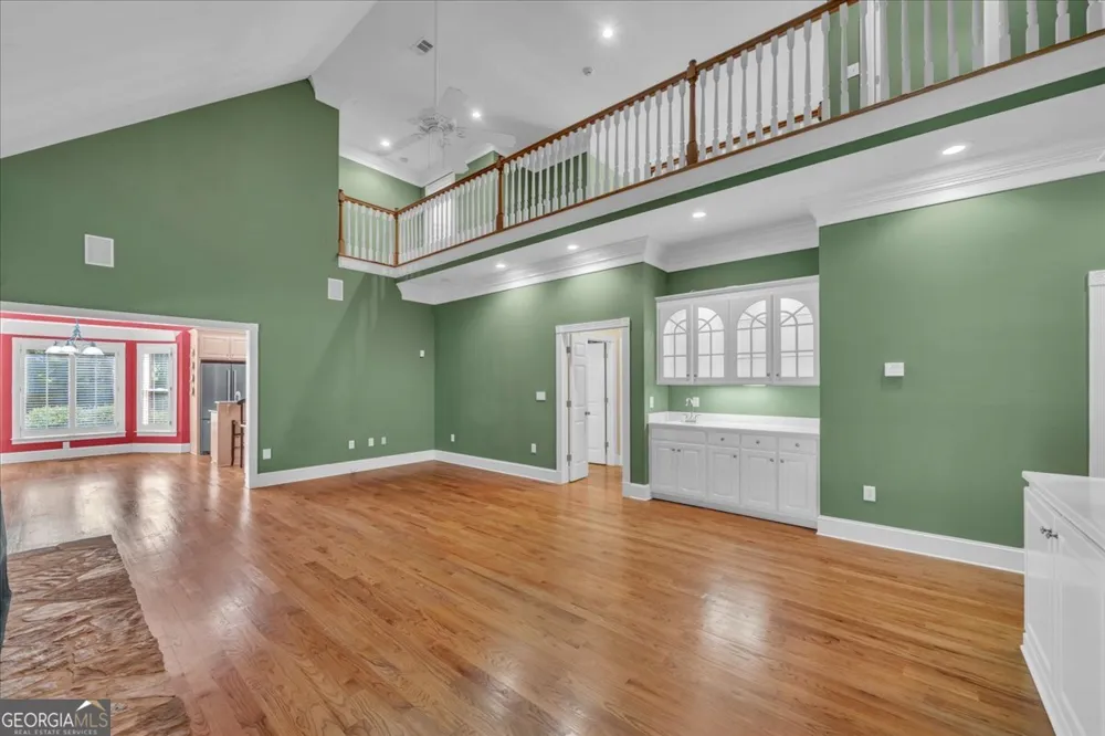 222 Newton DR Forsyth, GA 31029