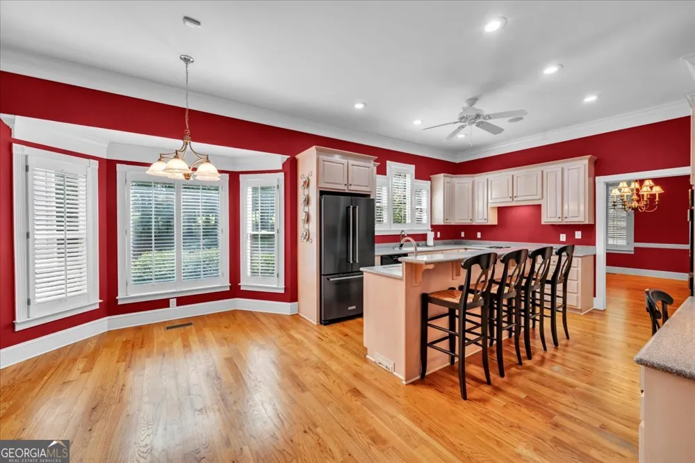 222 Newton DR Forsyth, GA 31029