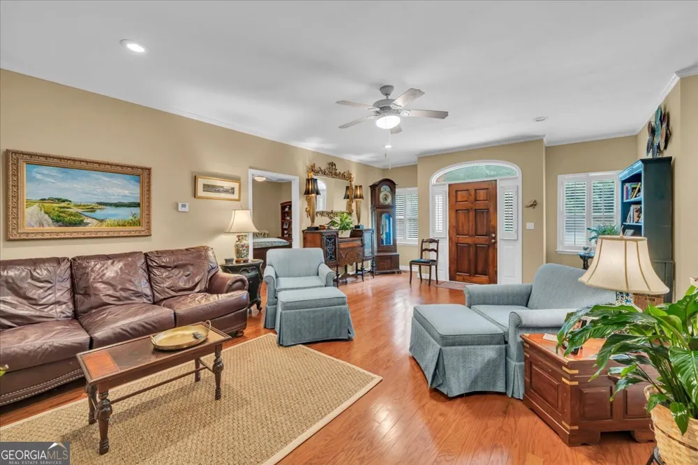 222 Newton DR Forsyth, GA 31029