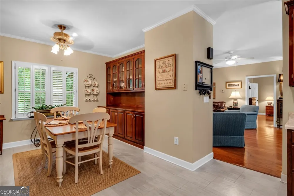 222 Newton DR Forsyth, GA 31029