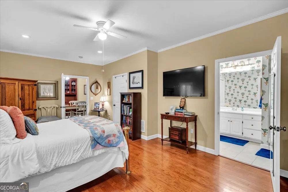222 Newton DR Forsyth, GA 31029