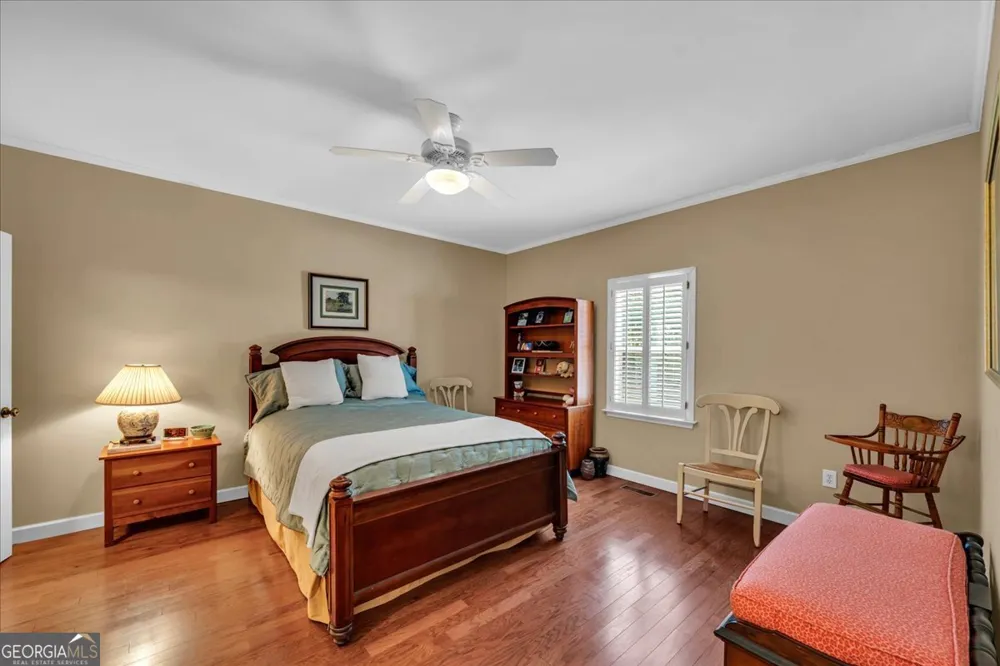 222 Newton DR Forsyth, GA 31029