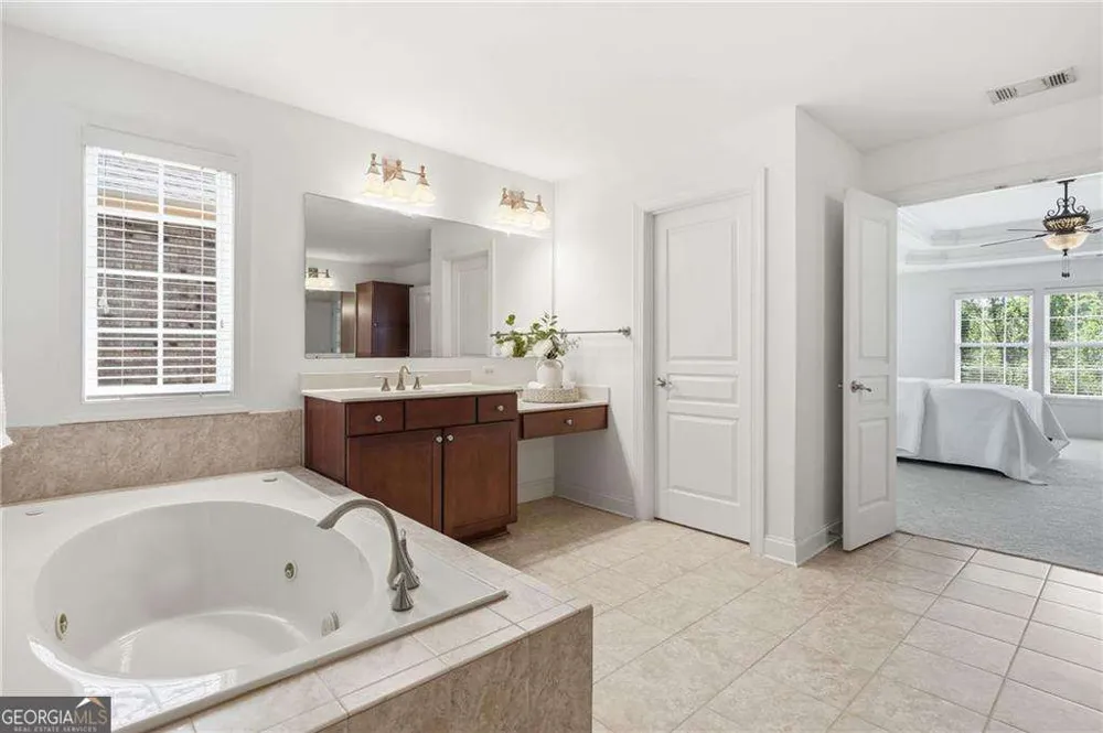 5025 Shelbourne DR Cumming, GA 30041