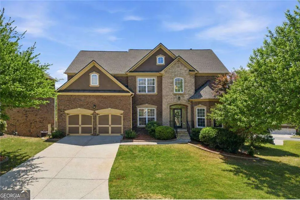 5025 Shelbourne DR Cumming, GA 30041