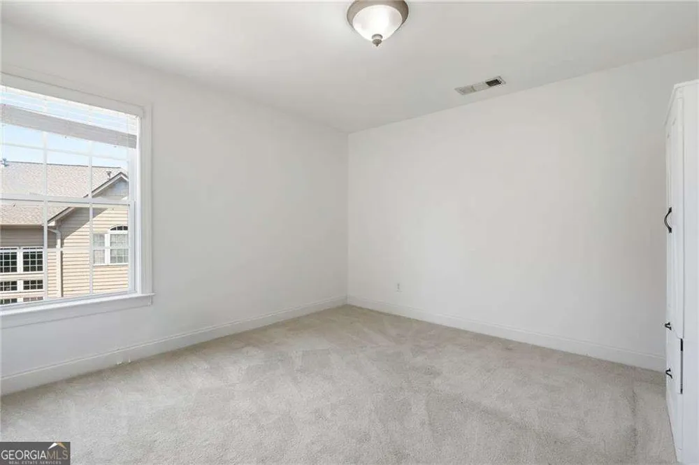 5025 Shelbourne DR Cumming, GA 30041