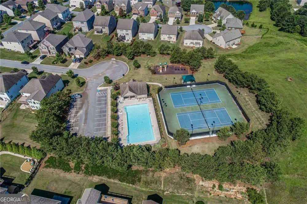 5025 Shelbourne DR Cumming, GA 30041