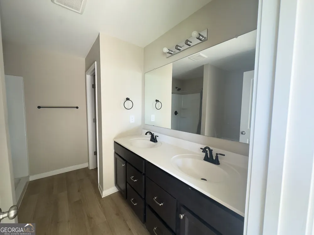 237 Traminer WAY Braselton, GA 30517