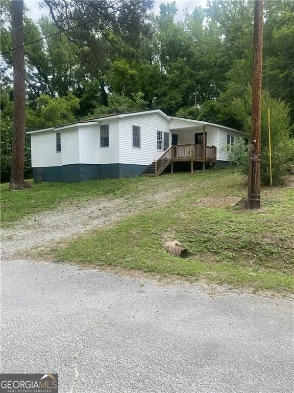 155 Alton RD Macon, GA 31211