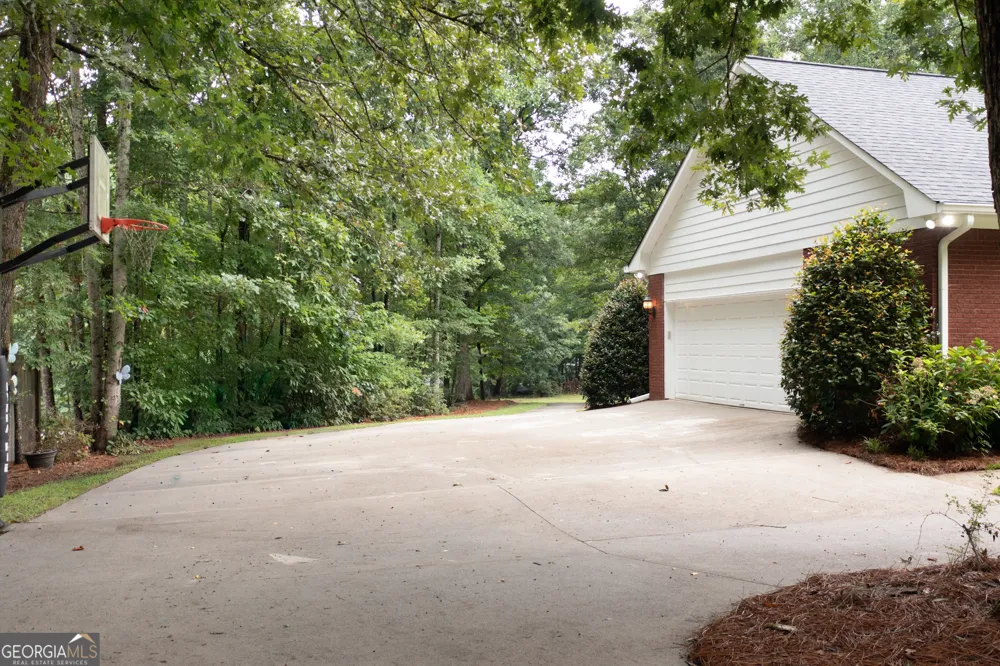 130 Wild Azaela TRL Hampton, GA 30228