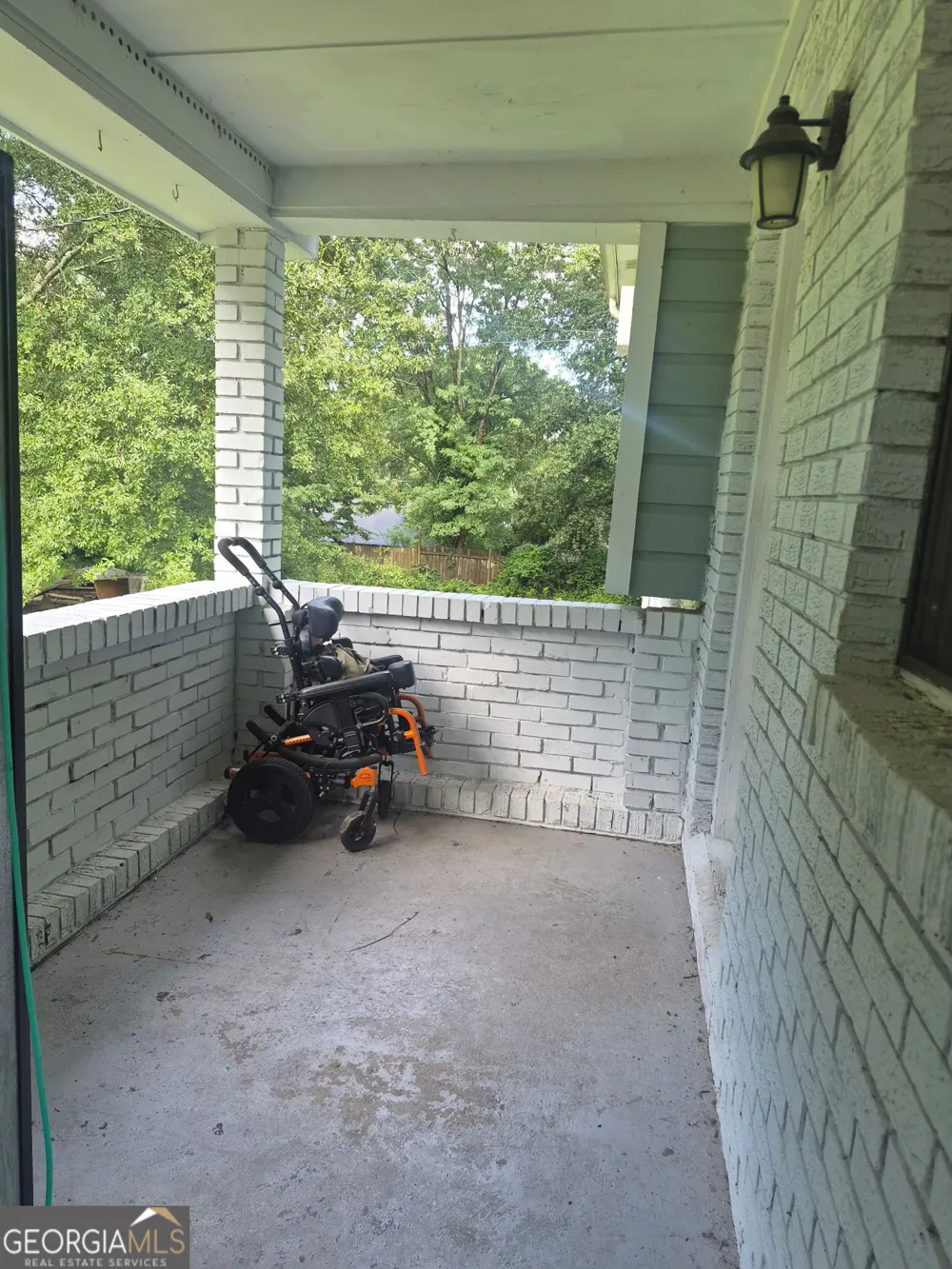 5437 Mccurdy AVE Stone Mountain, GA 30083
